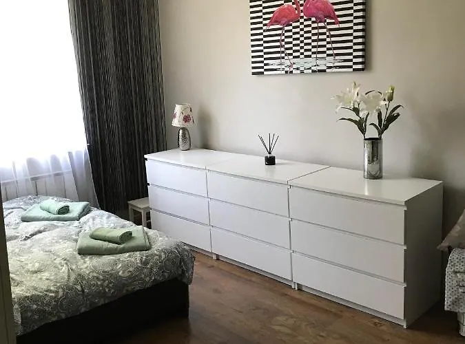 アパート W Domku